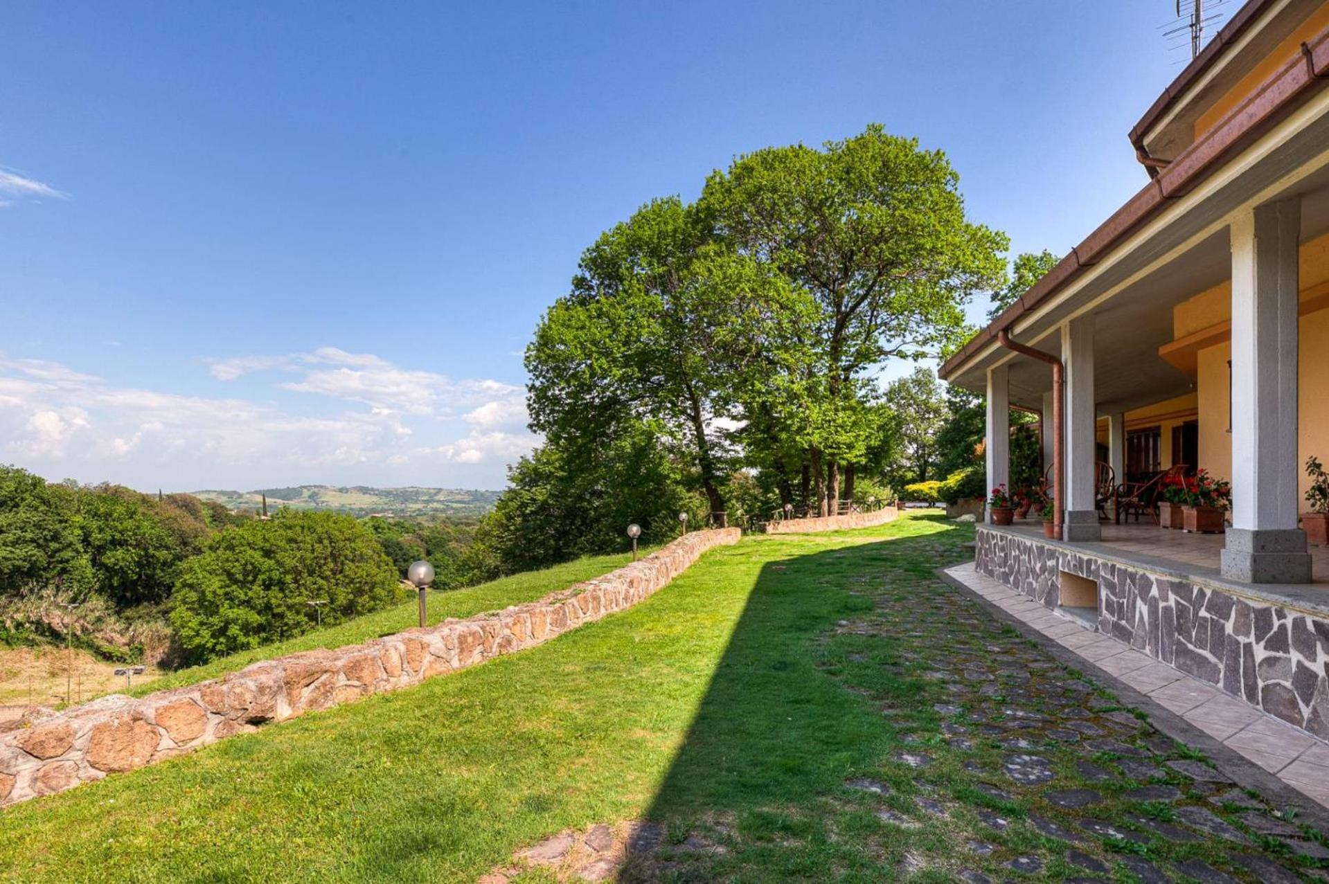 Villa Carolina - Piscina E Parco Panoramico Кампаньяно-ді-Рома Екстер'єр фото